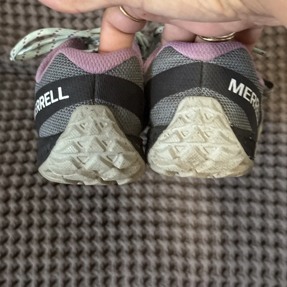 Merrell Trail Glove 6 women's barefoot trail running shoes Grey & Purple 9